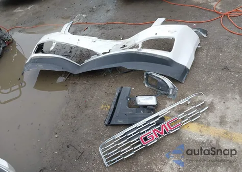 2018 GMC Yukon Denali z USA, uszkodzony, nr VIN 1GKS2CKJ5JR210184